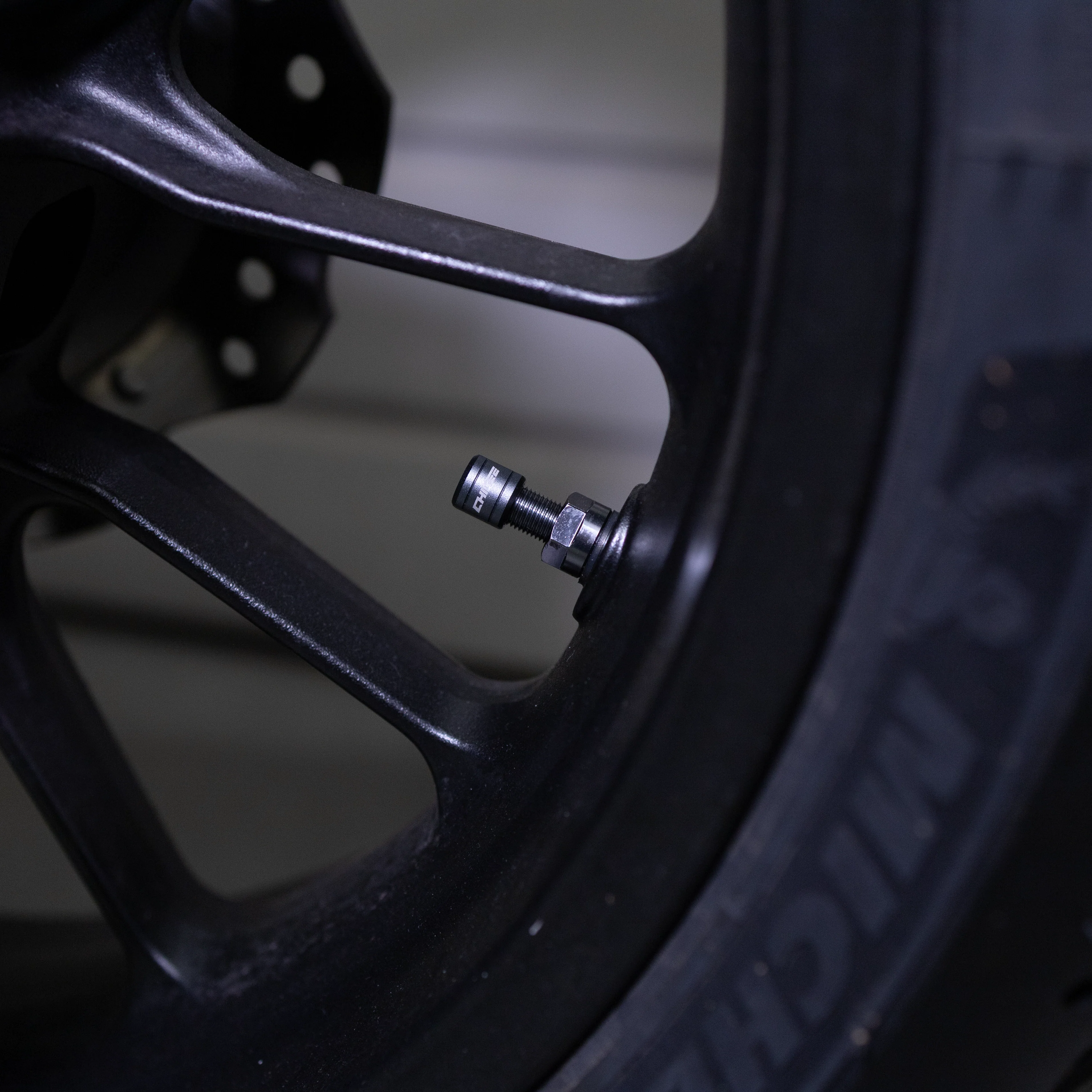 Wewnętrzne czujniki ciśnienia opon (TPMS) - Image 3